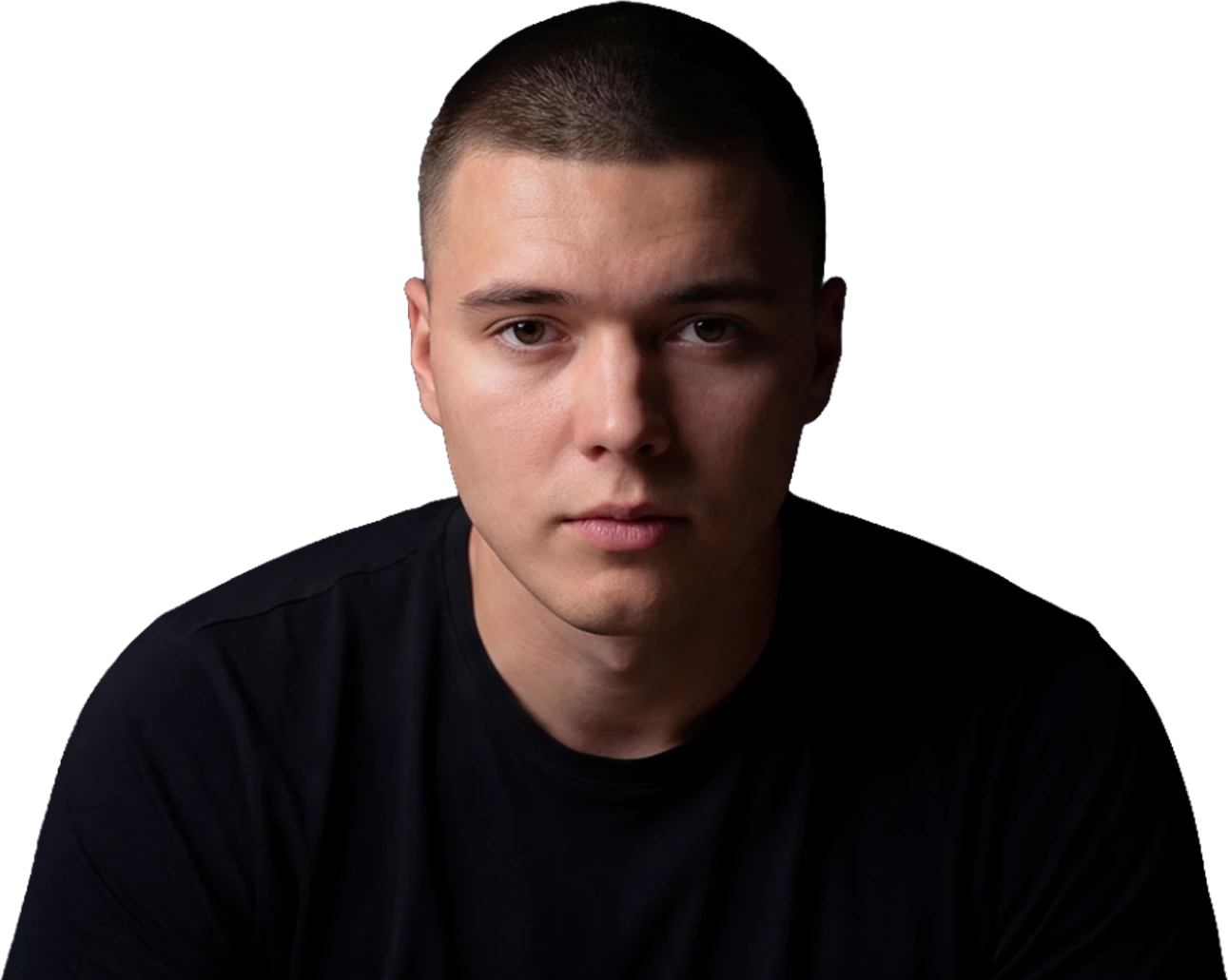 Capoo, gold trader, wearing a black T-shirt